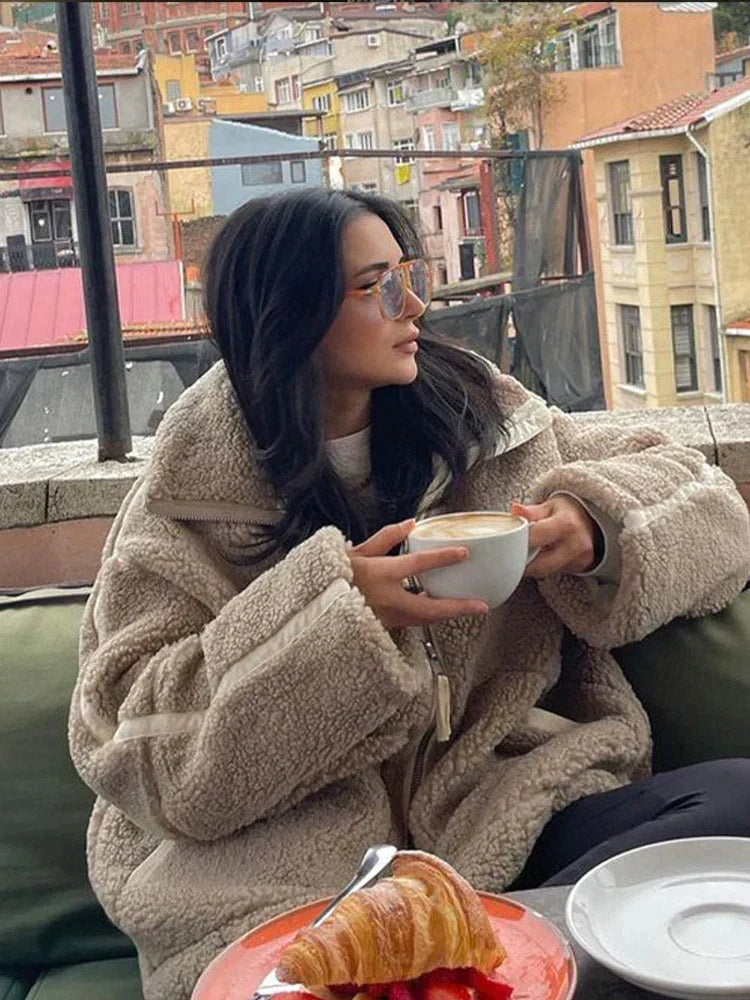 Theresa | Oversize-Teddyjacke mit Stehkragen