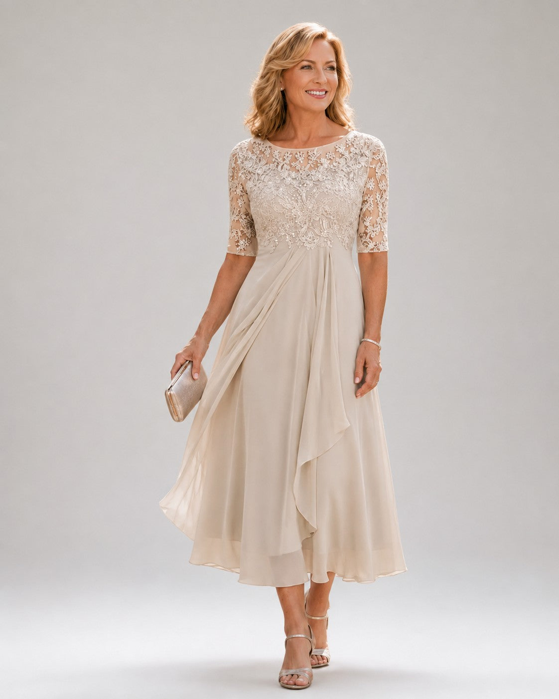 Marina – Elegantes Midikleid mit Spitze