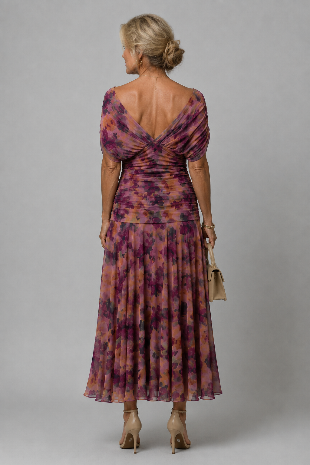 Ariane | Drapiertes schulterfreies Midikleid