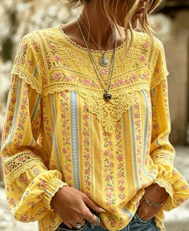 Solvej™ | Bluse mit Blumenmuster und Häkelkragen