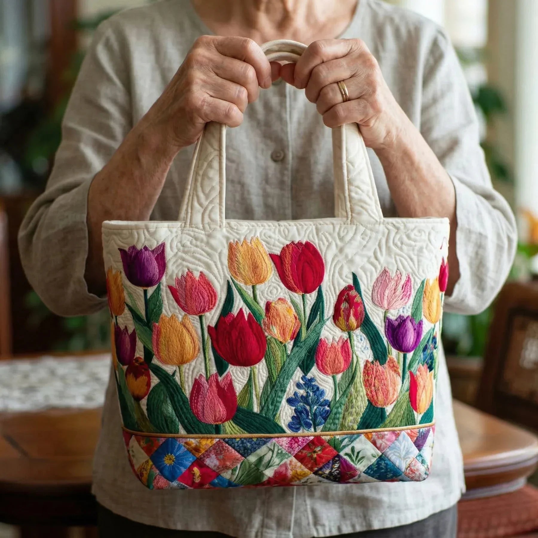 Gepolsterte Tasche - Tulpengarten