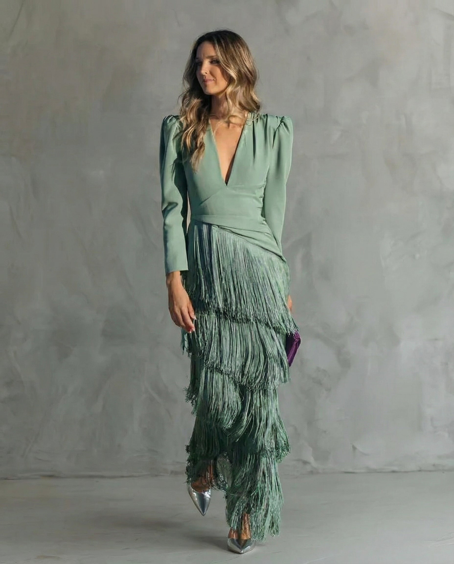 Chloe™ | Elegantes Kleid mit Fransenärmeln