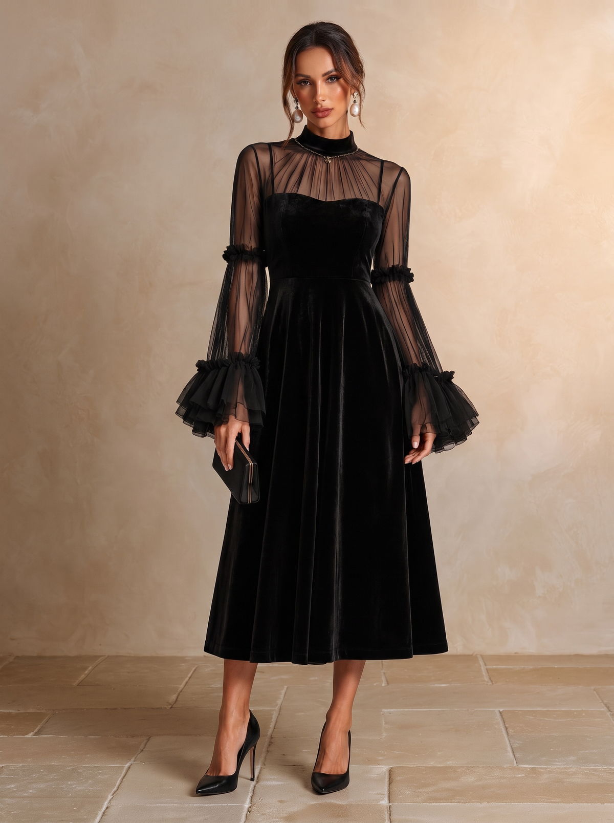 Stéphanie | Schwarzes plissiertes Midikleid aus Samt und transparentem Mesh