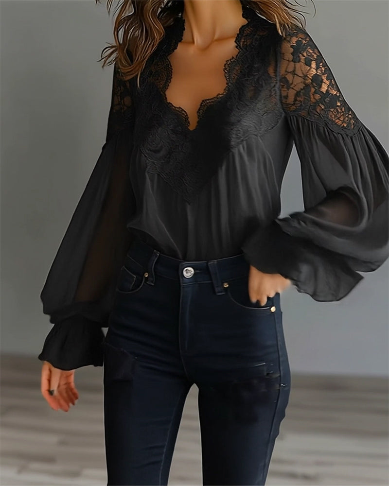 Joelle | Elegante Spitzenbluse mit Puffärmeln