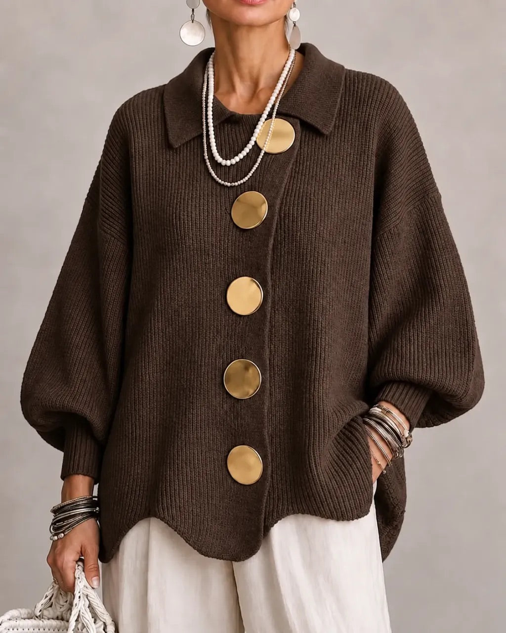Karina | Oversize-Strickjacke mit Kragen und Knöpfen