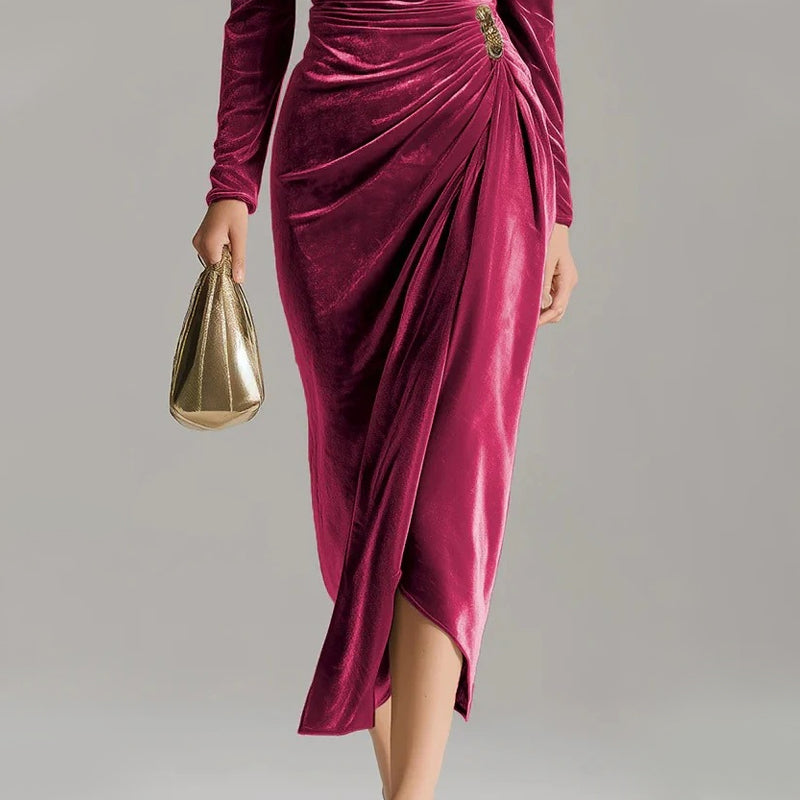 Margarette – Elegantes Velourkleid mit Drapierung