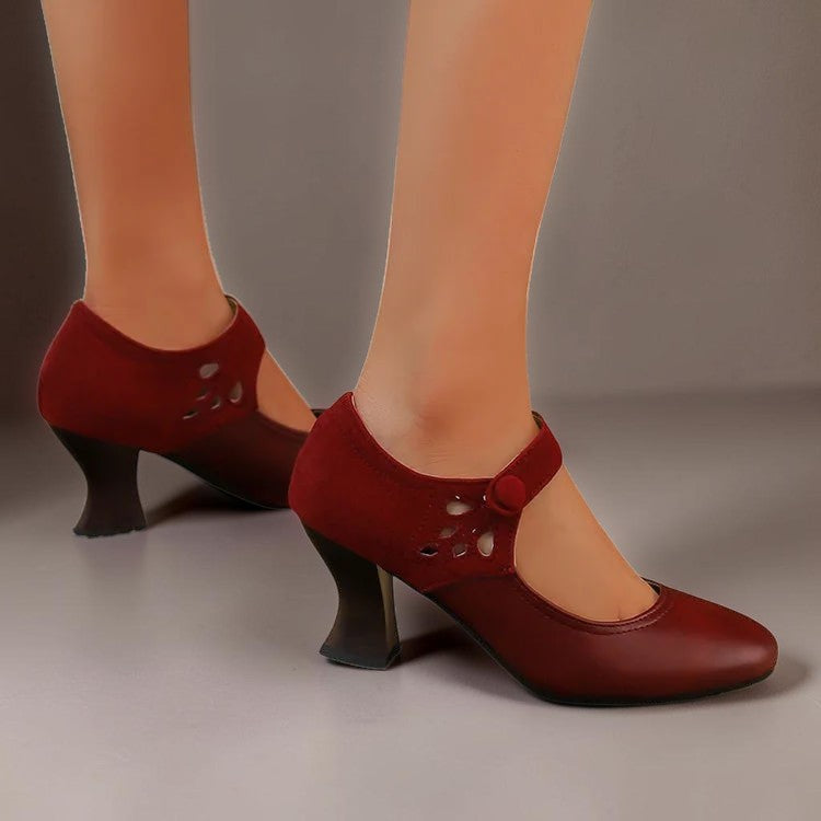 Camilla | Elegante Wildlederschuhe mit Knöchelriemen