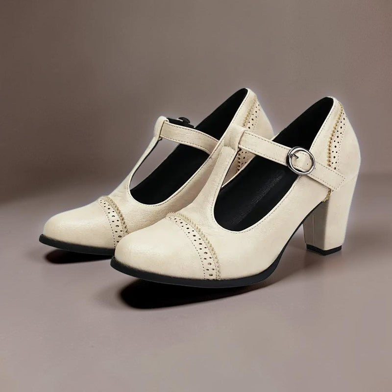 Hanne | Elegante Schuhe mit T-Riemen und Blockabsatz